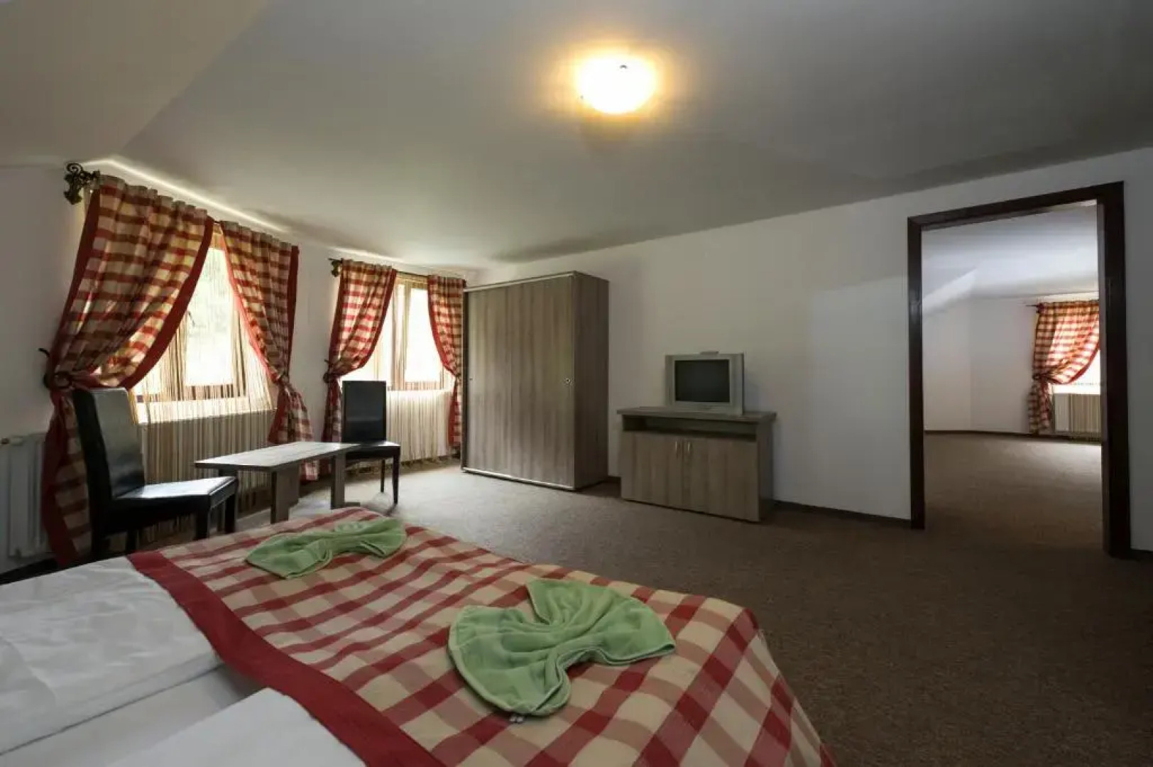 Complex Craiasa Muntilor Moieciu