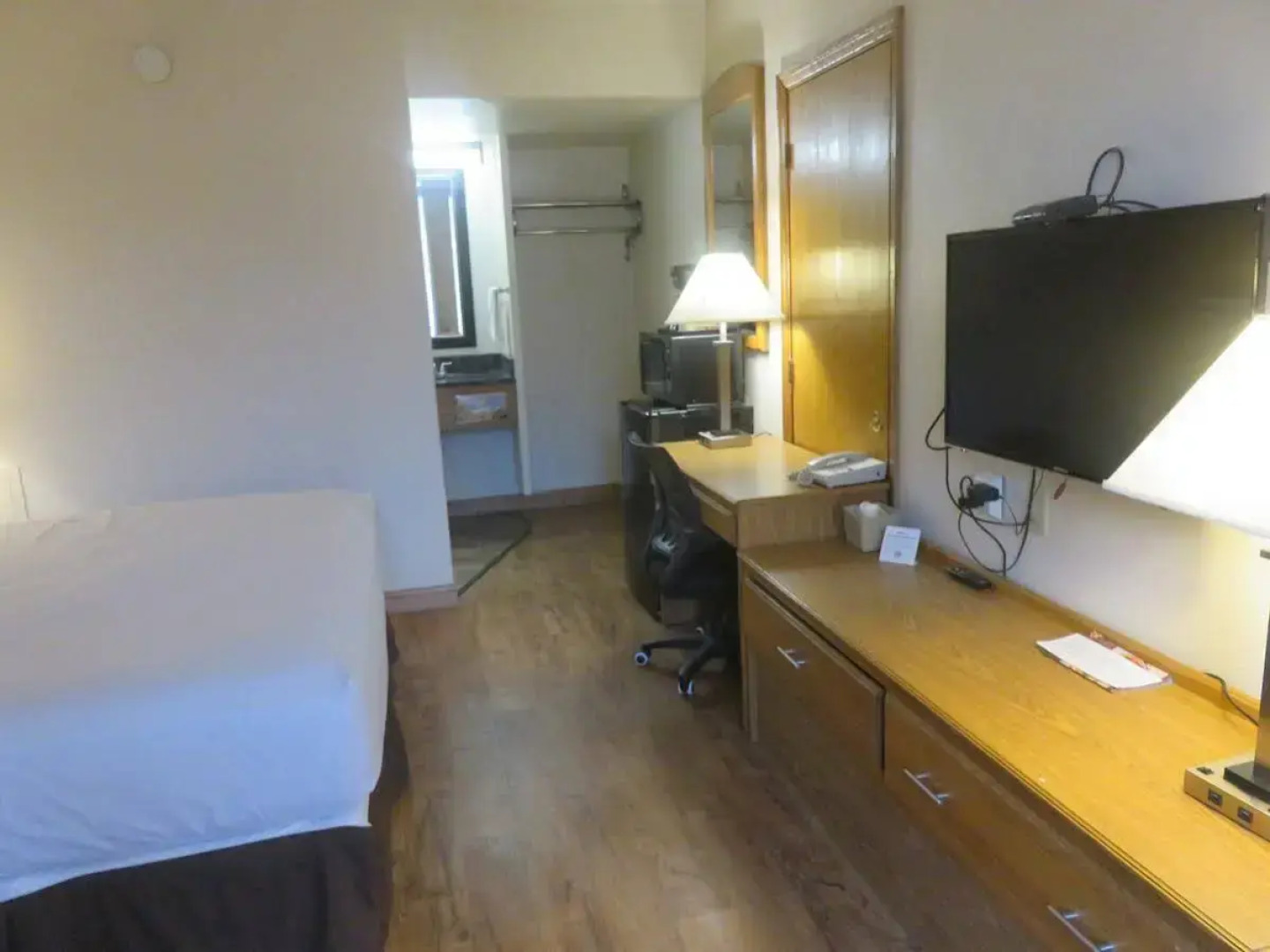 Baymont by Wyndham Fargo