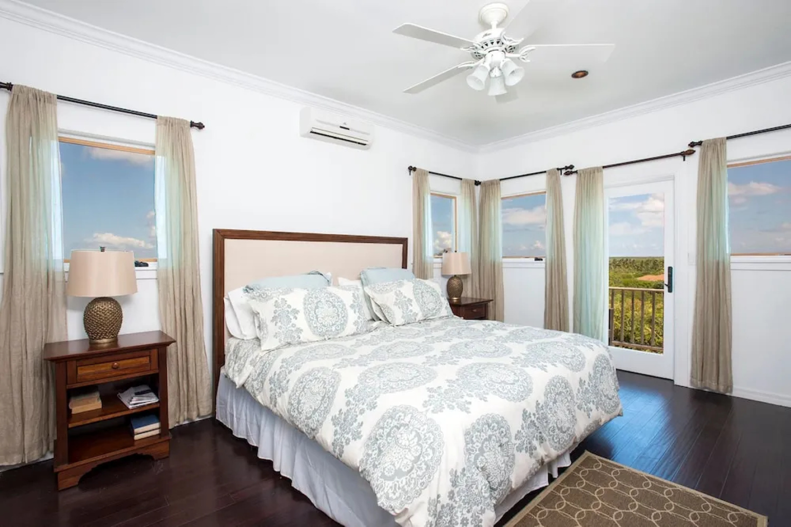 Savannah Hill by Eleuthera Vacation Rentals