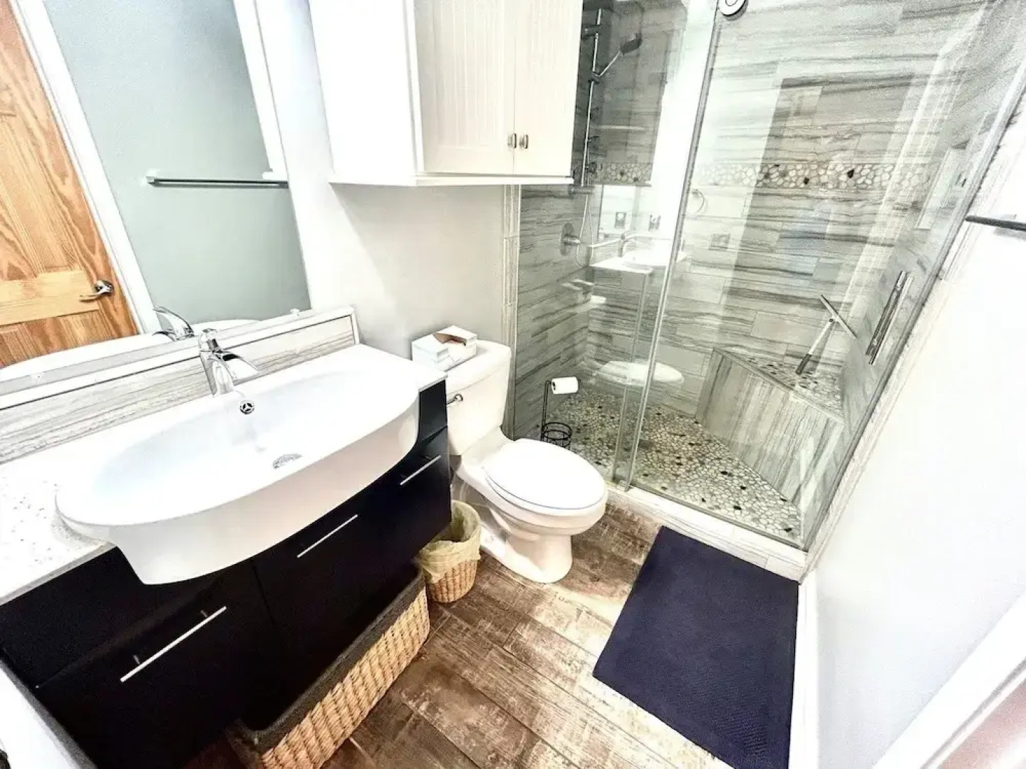 Channel Marker 302 2 Bedroom Condo by RedAwning