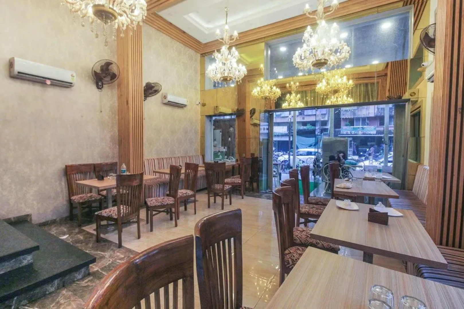 Spot on 49319 Hotel Welcome