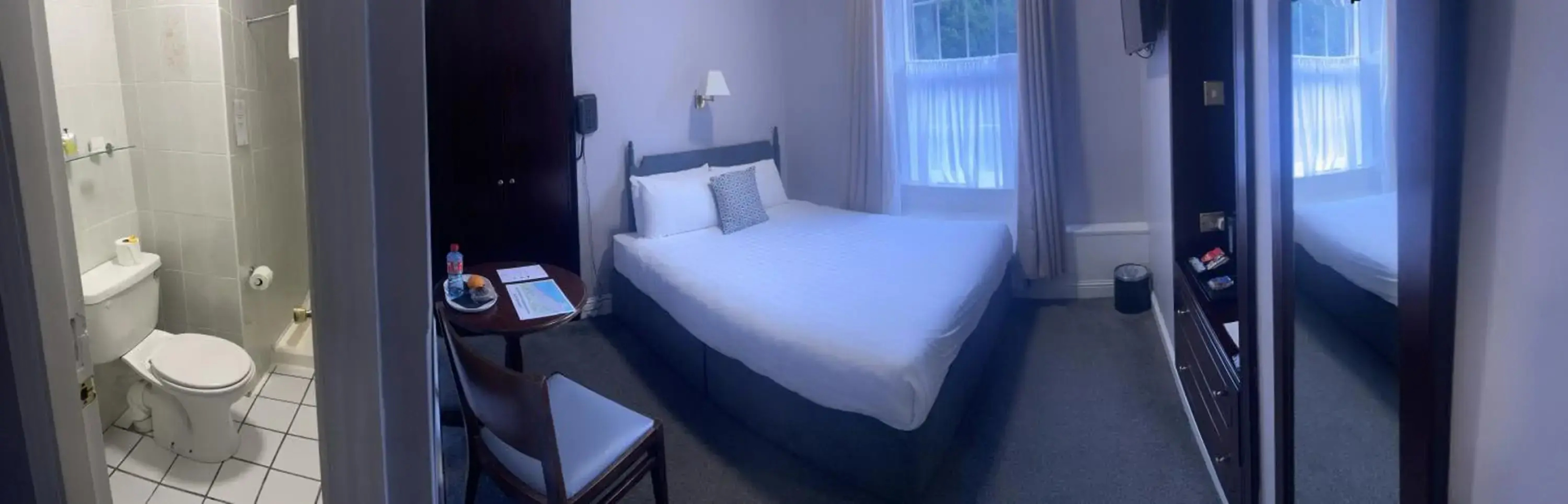 Commodore Hotel