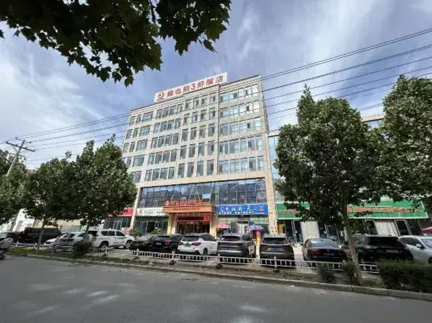 Vienna 3 Best Hotel (Shache Rongxin Meishi Commercial Street)