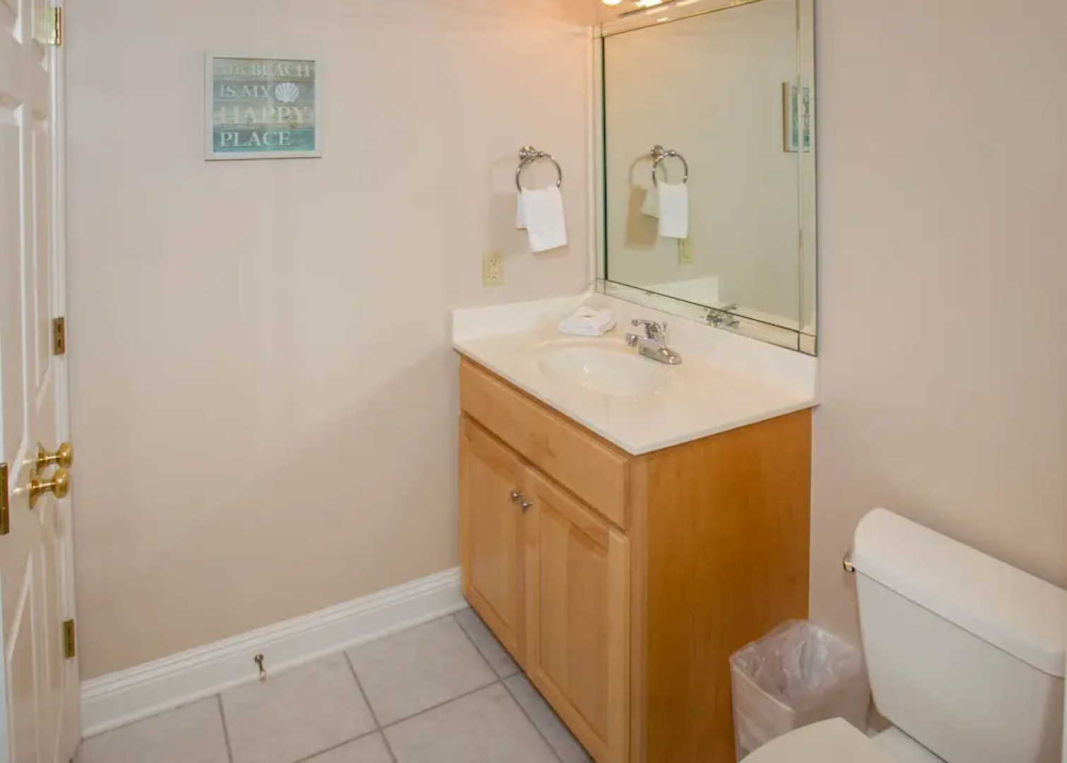 Serenity on the Shore 5 Bedrooms 4.5 Bathrooms Home