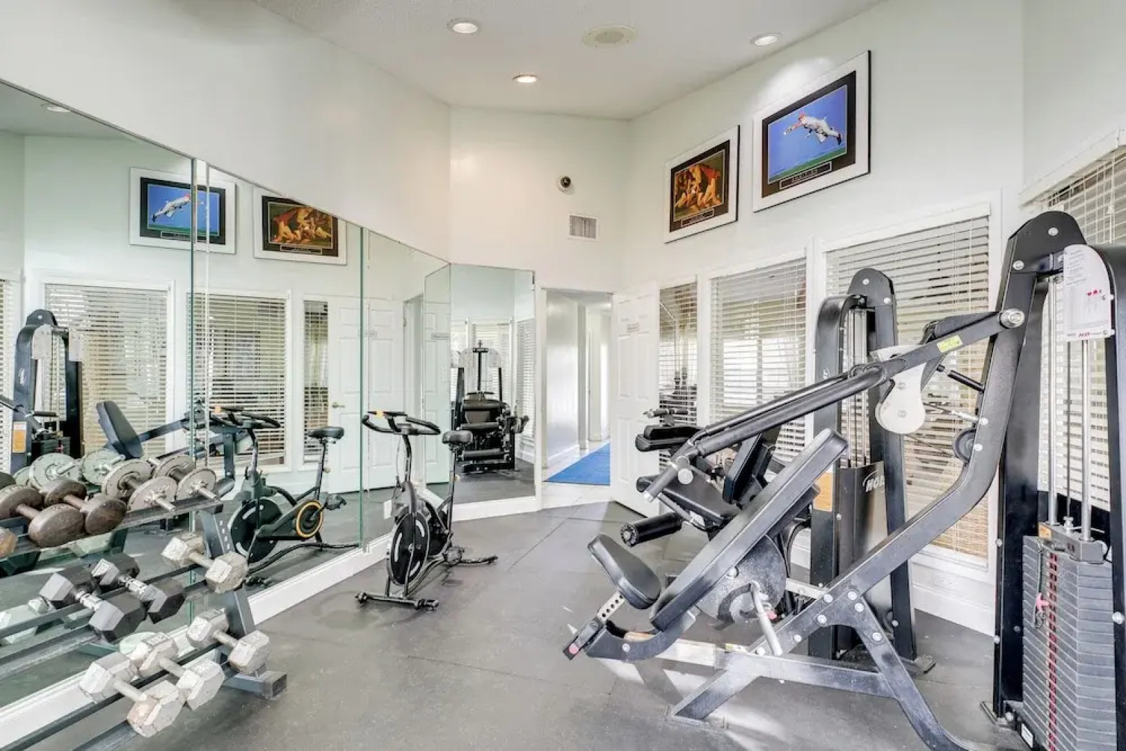 Walk to Beach: 1st-floor Unit w/ Pool in Melbourne