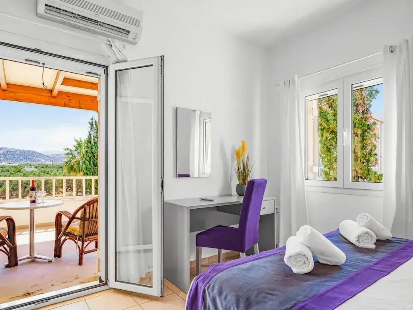 Villa in Epano Sisi Near Child-friendly Beach