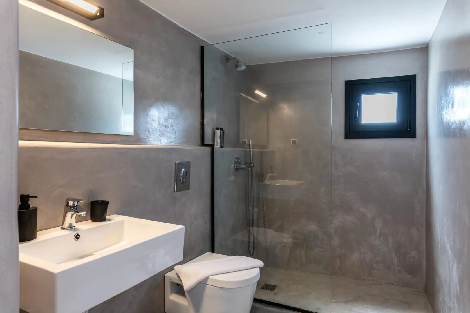 Yalos Mykonos 4 Bedroom Luxury Home Ornos