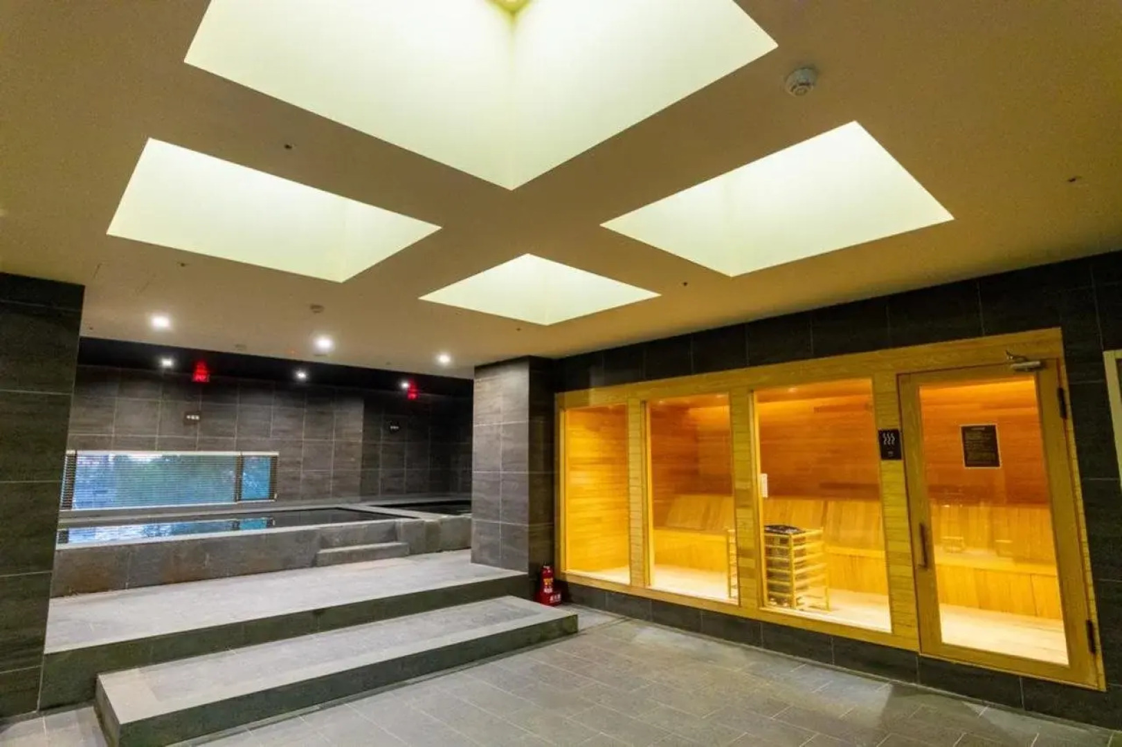 Yamagata Kaku Hotel & Spa