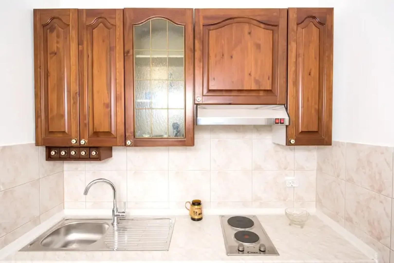 Apartment With one Bedroom in Kaštel Štafilic, With Pool Access, Enclo