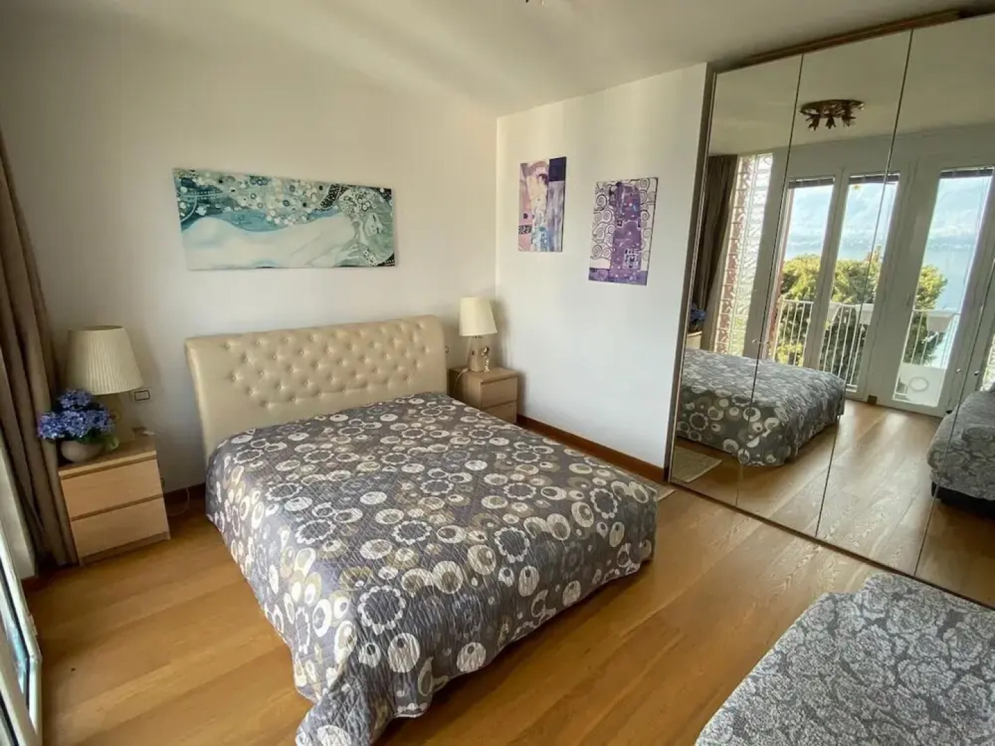 Elizaveta Apartment With Lake View and Terrace