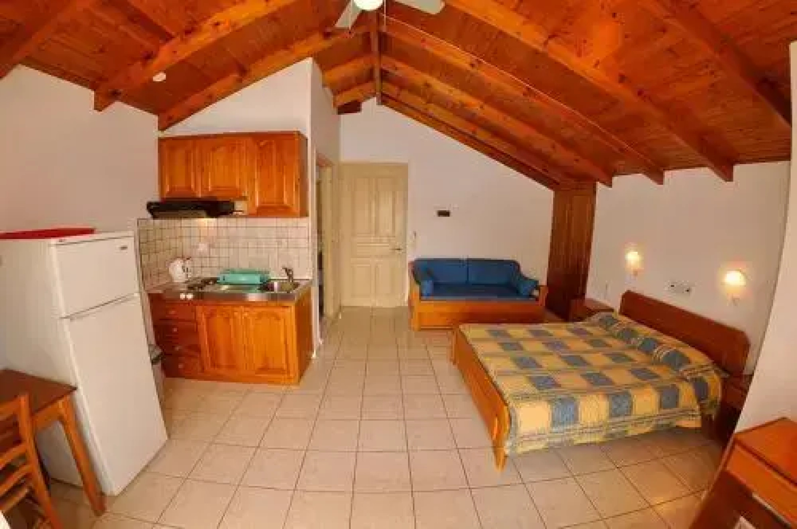 Eptanisa Apt-Hotel