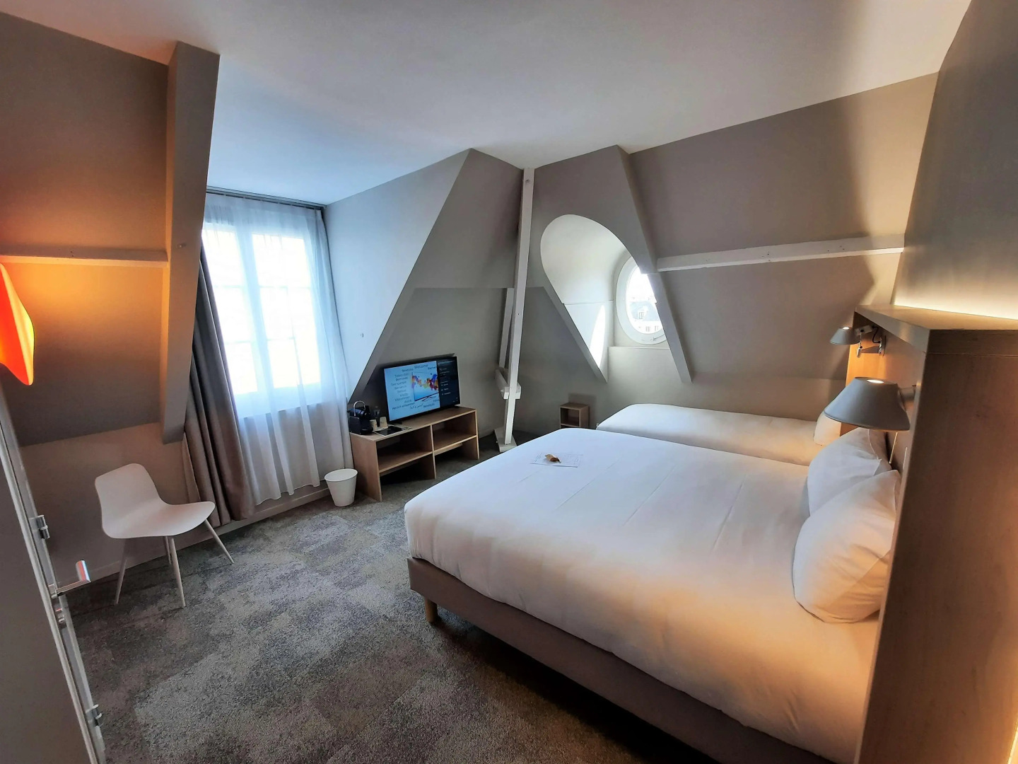 Campanile Caen Centre - Gare