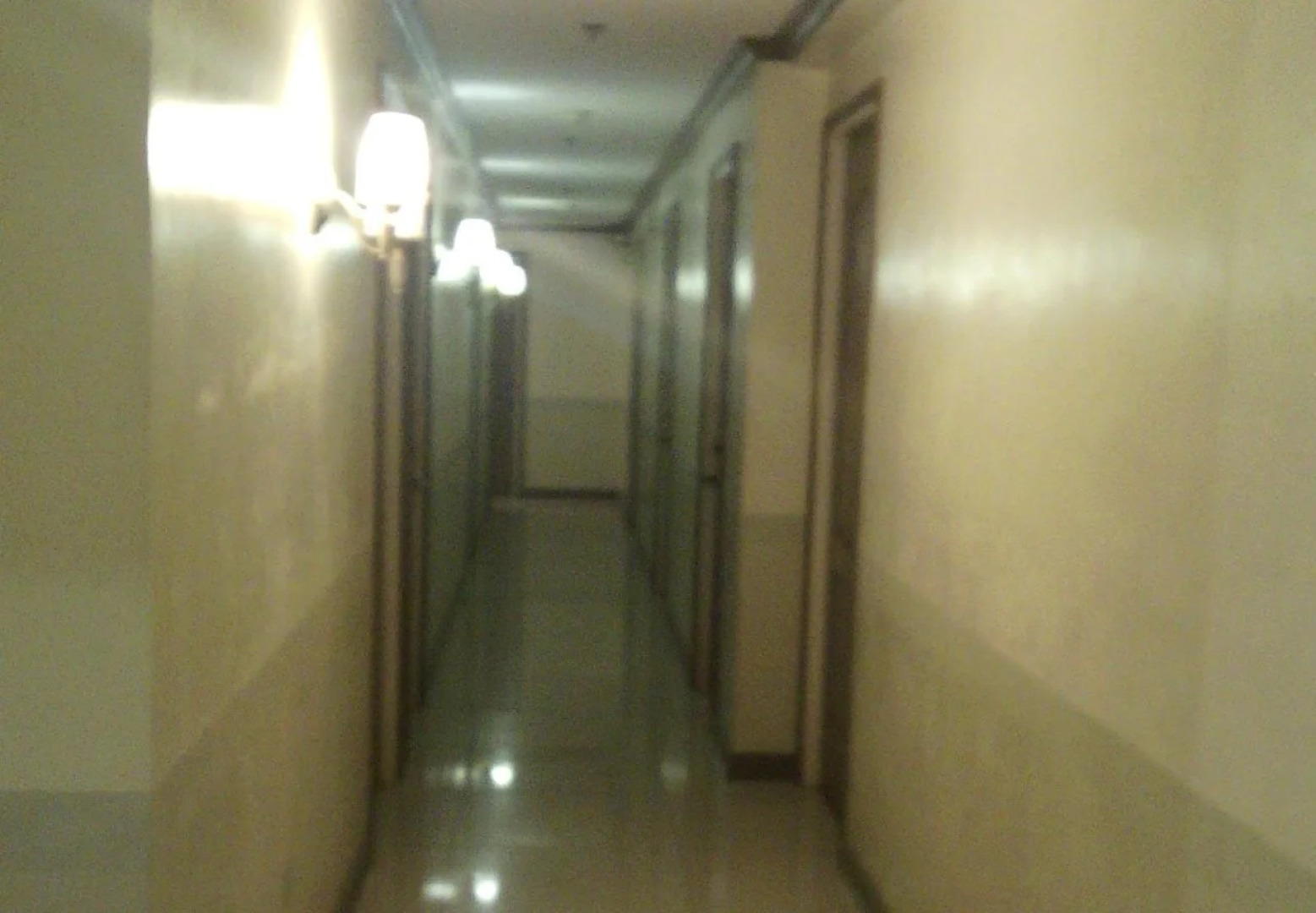 Blue Velvet Hotel & Cafe