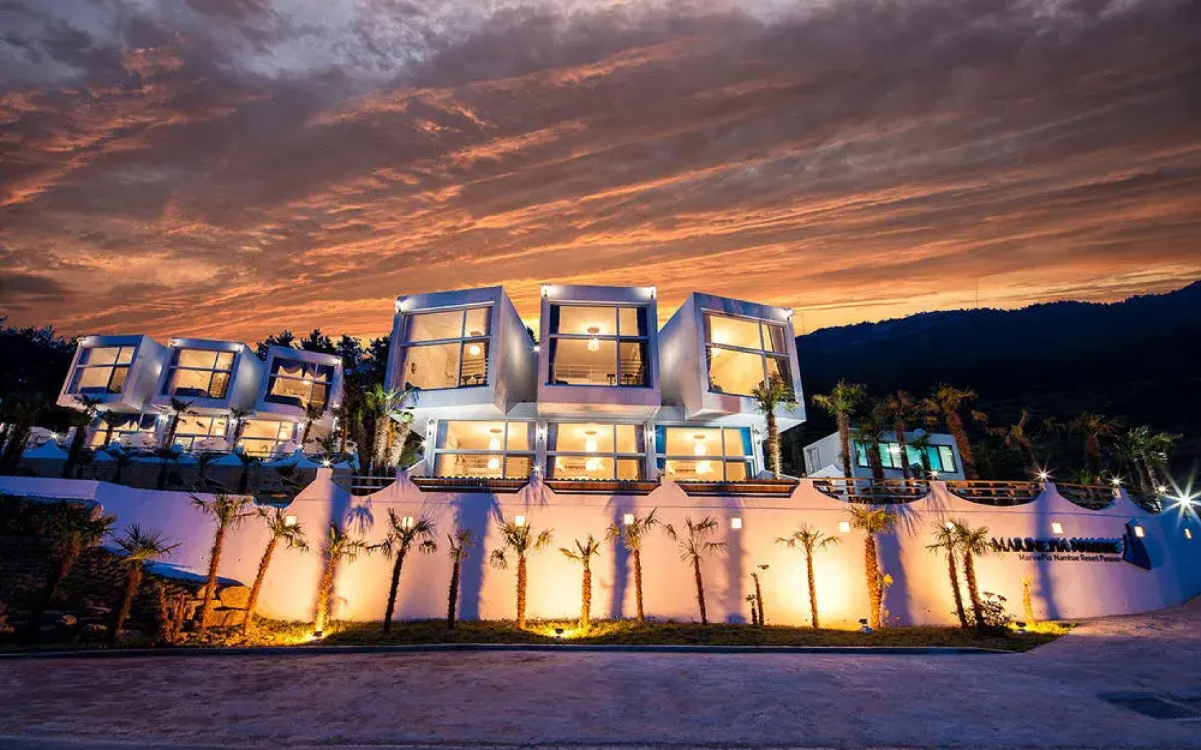 MarinePia Namhae Resort Pension