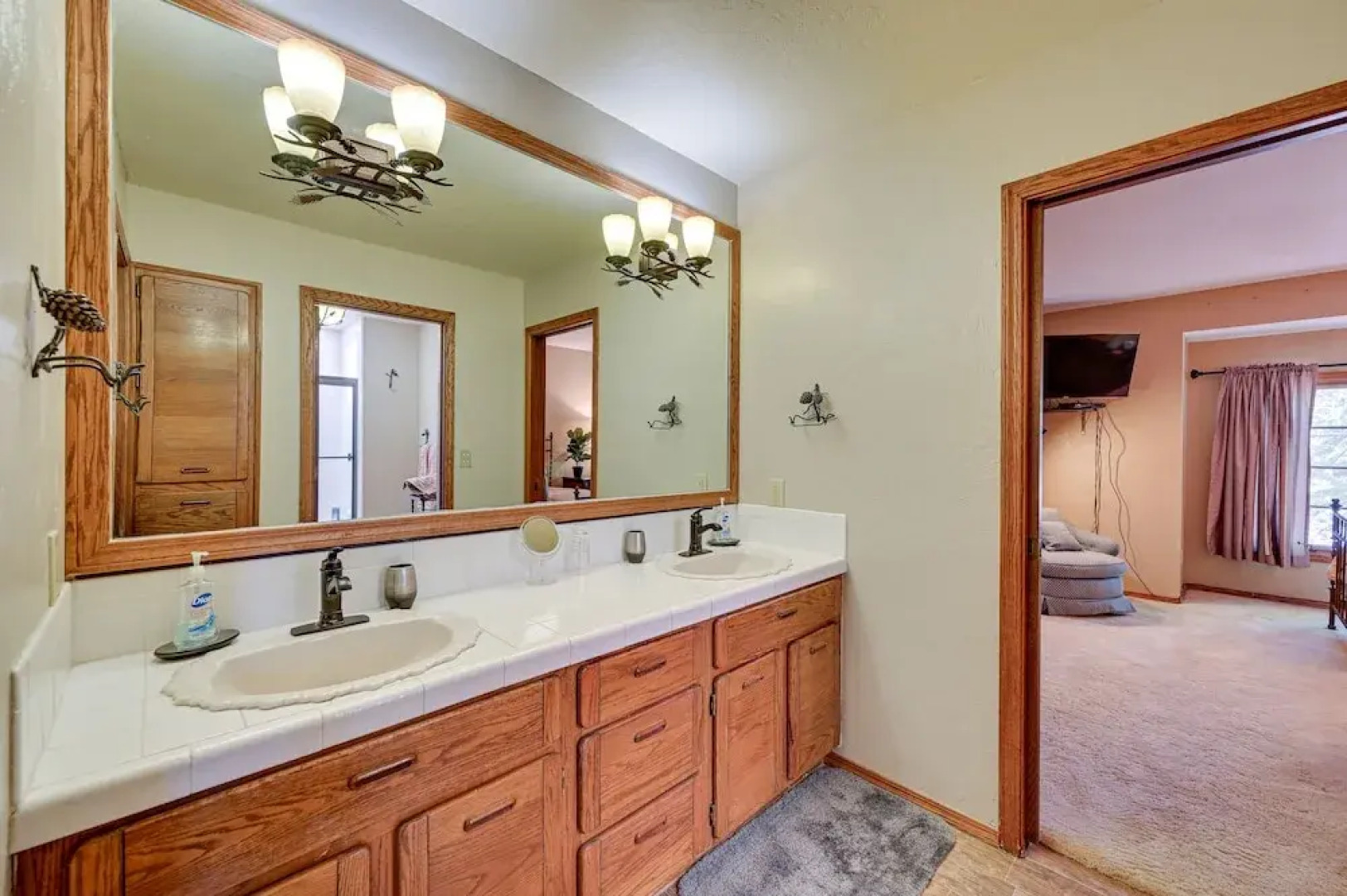Hot Tub + Games: Spacious Golf Retreat in Payson