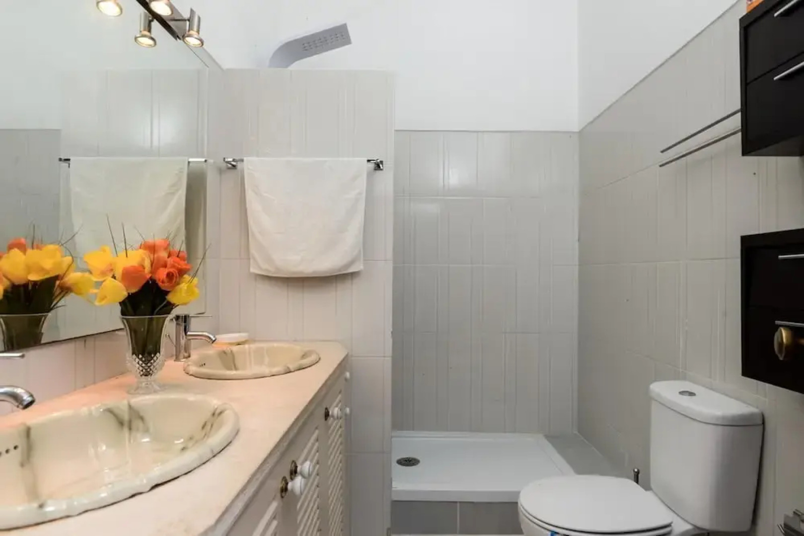 Villa With 2 Bedrooms in Corroios, With Private Pool, Enclosed Garden and Wifi - 5 km From the Beach