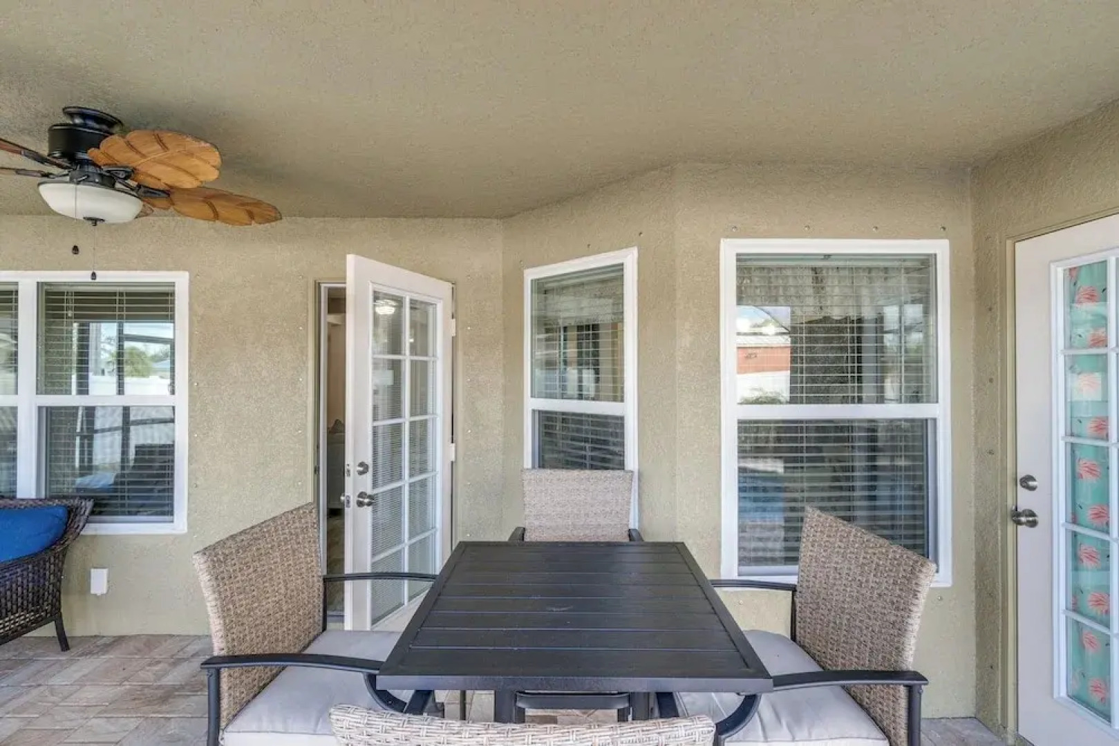 Port Charlotte Home w/ Screened Pool Near Golf!