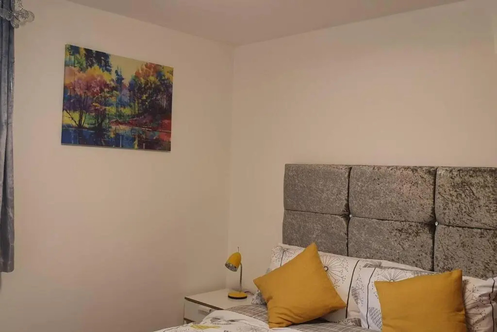 The Beach Apartment, near Outlander location