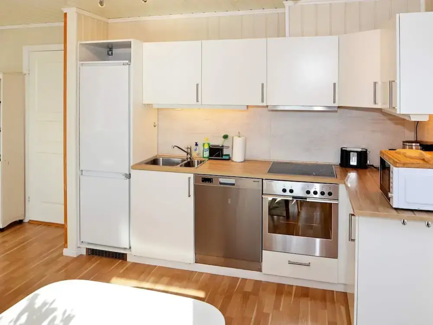 6 Person Holiday Home in Eydehavn