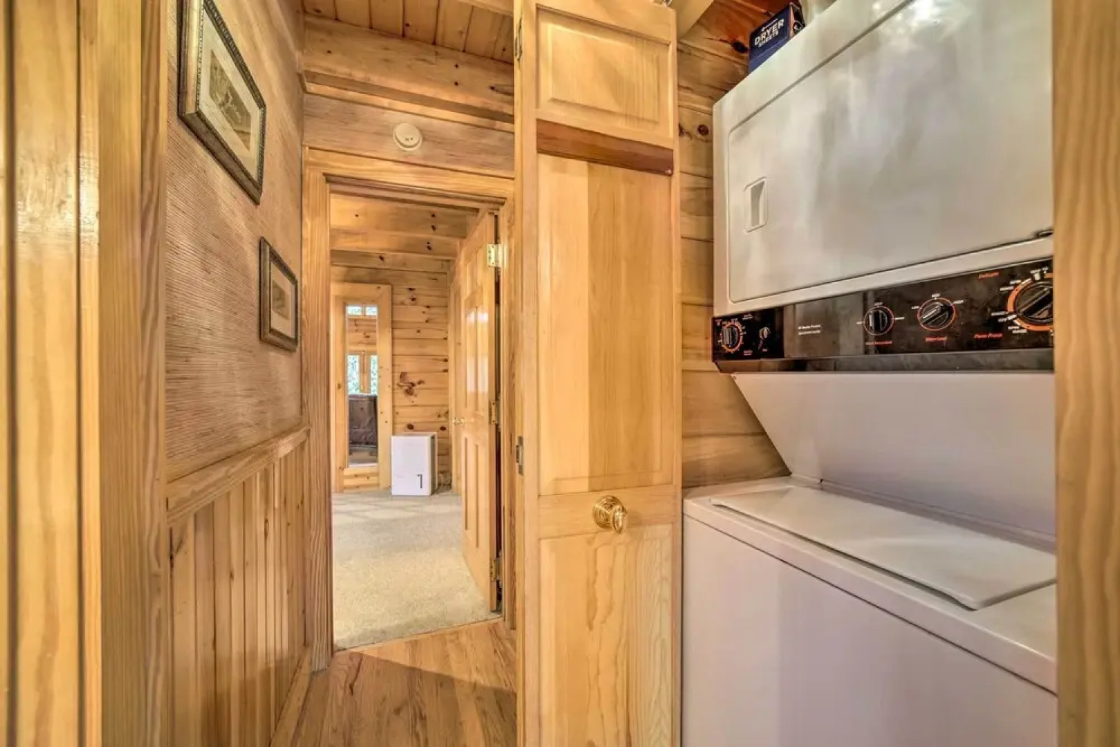 Walk to Golfing: Grand Maggie Valley Cabin!