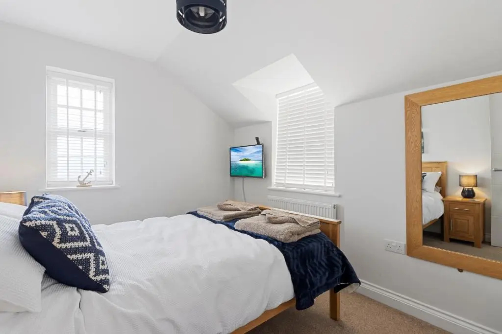 A modern and cosy apartment just yards from Brixham’s bustling harbourside