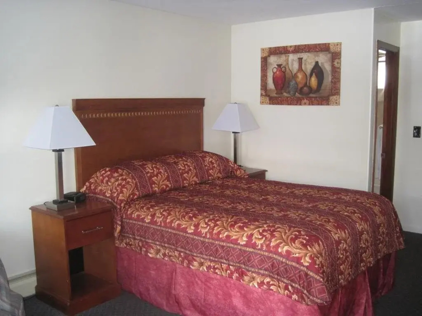 North Colony Motel and Cottages