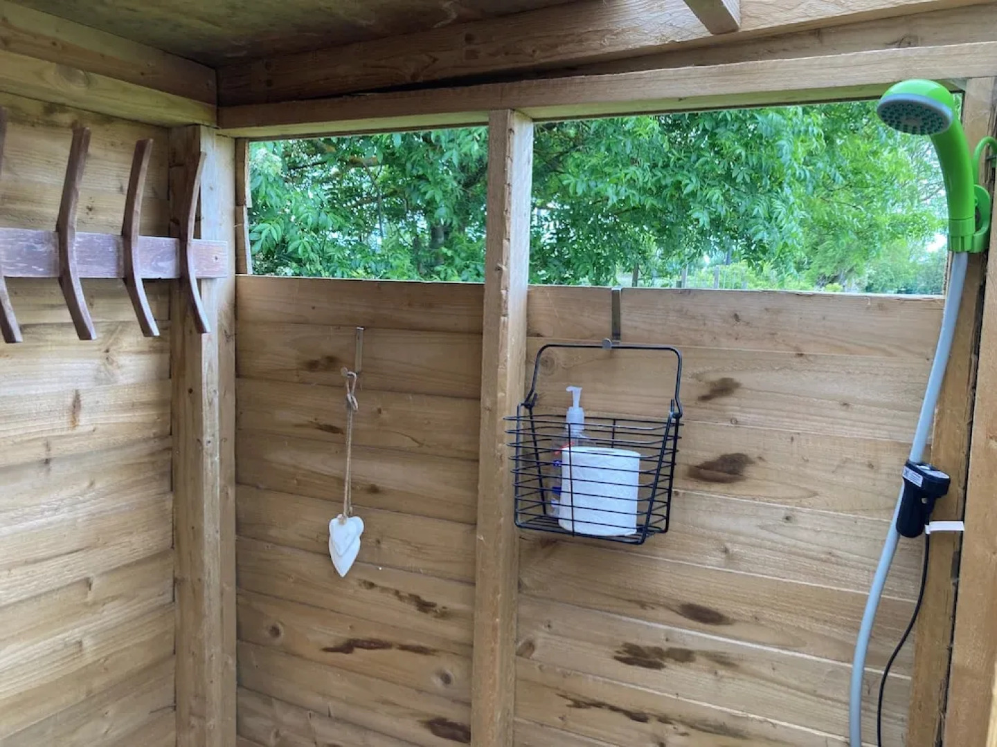 1br-sleeps2-field View-parking-cabin Experience