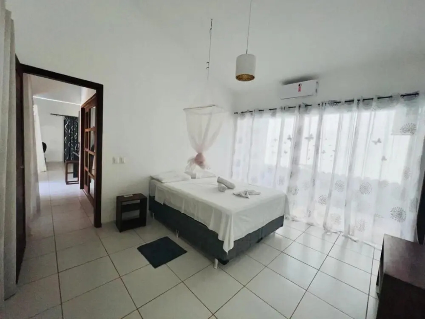 Paradis aca Casa Tropical com Piscina e 3 Su tes