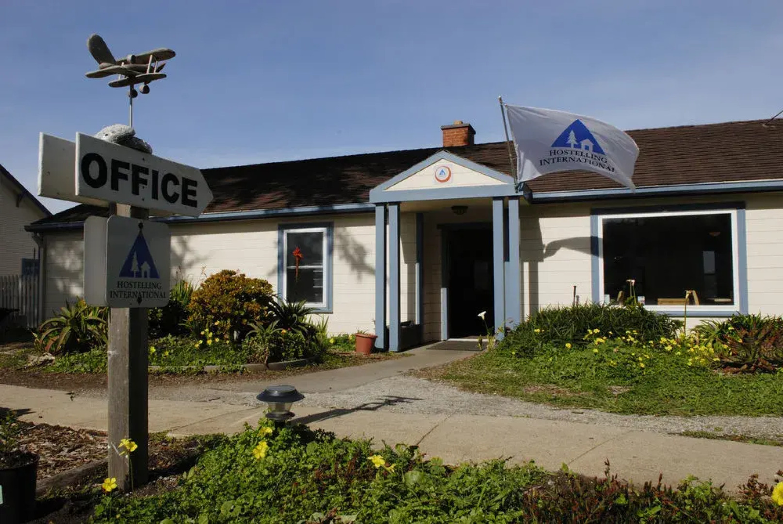 HI Point Montara Lighthouse Hostel