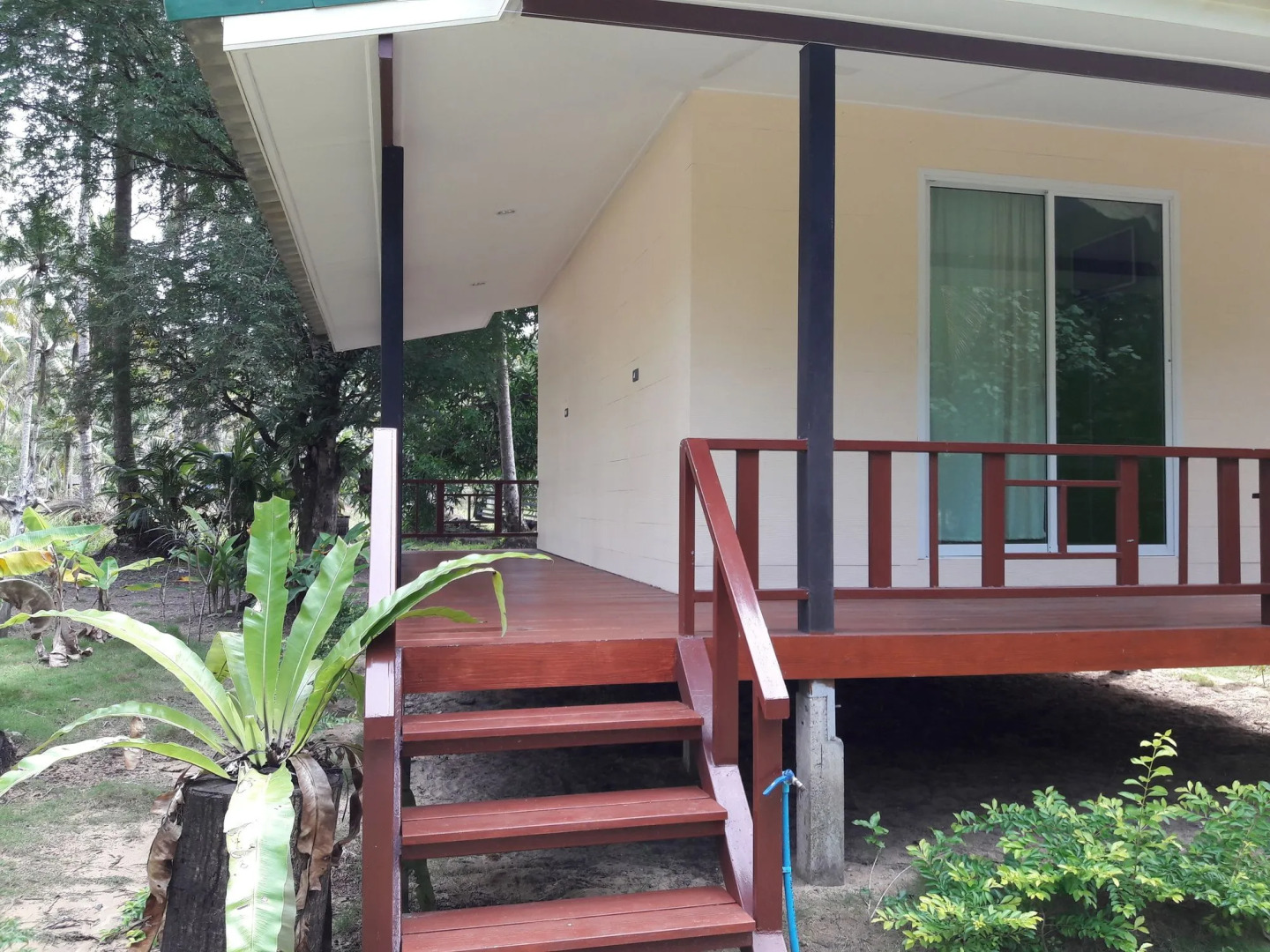 Baan Phuean Koh Kood