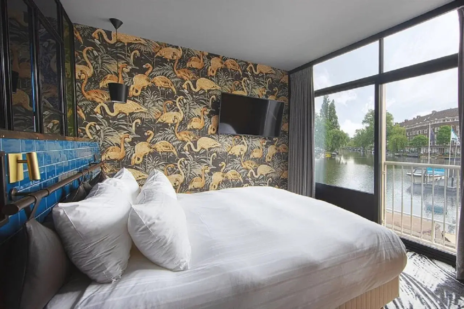 Apollo Hotel Amsterdam, a Tribute Portfolio Hotel