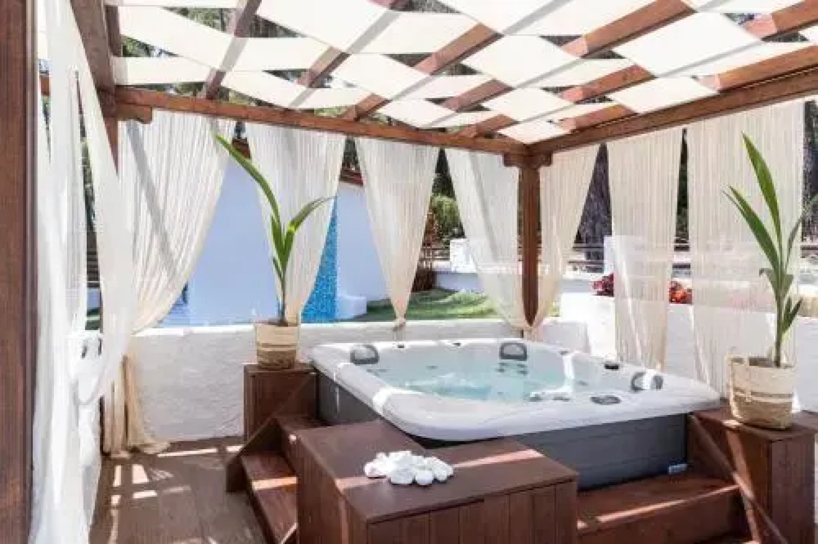 Sani Beach Forest Villa