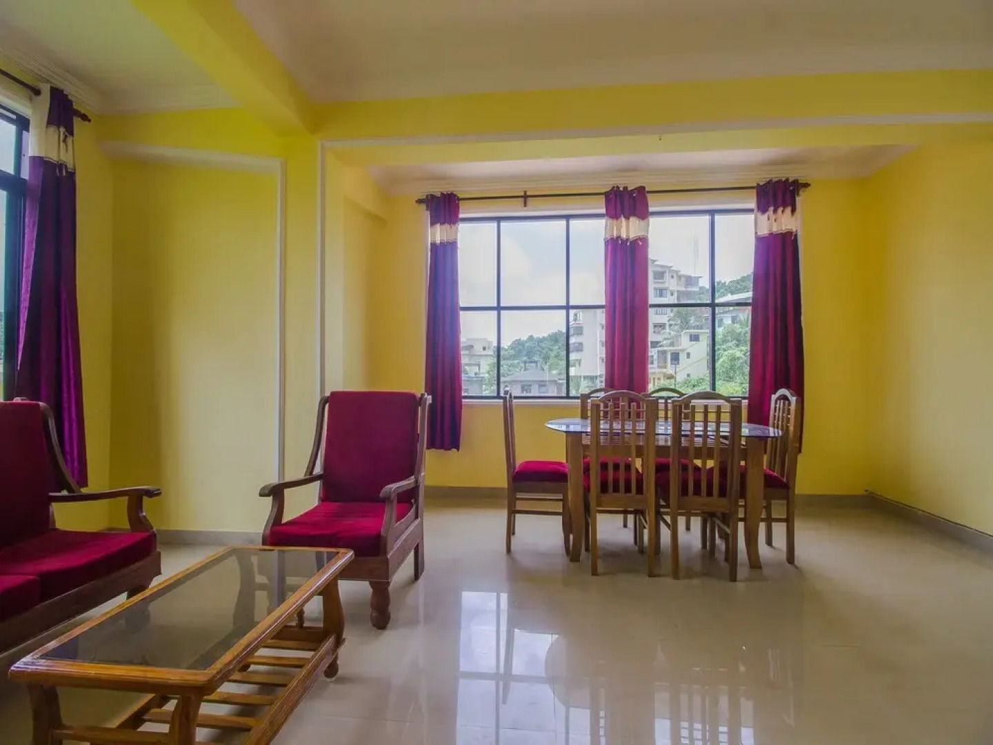 OYO 18352 Home Elegant 2BHK Mall De Goa