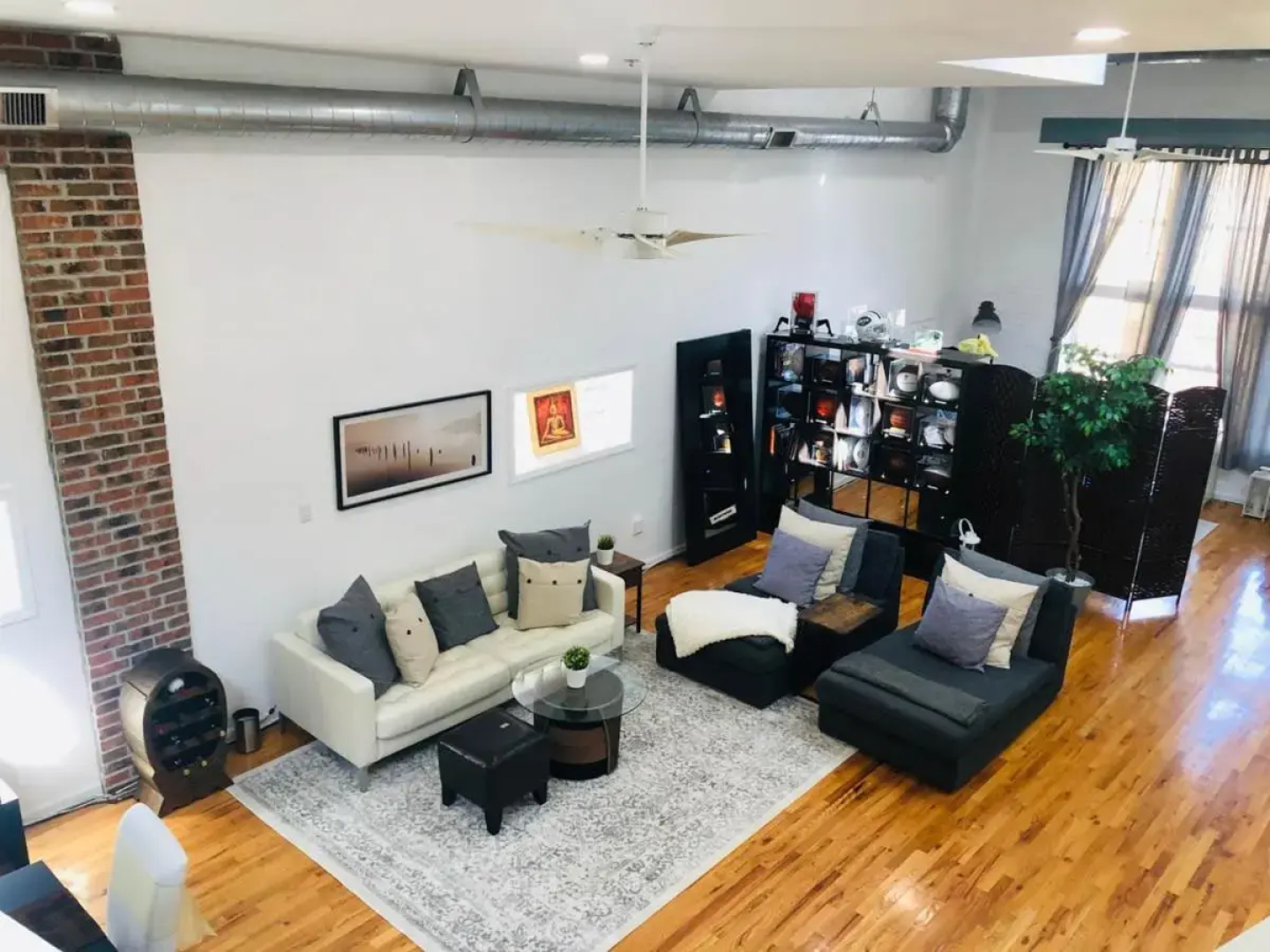 UPDATED Amazing Bi -Level Condo minutes from water views of New York City