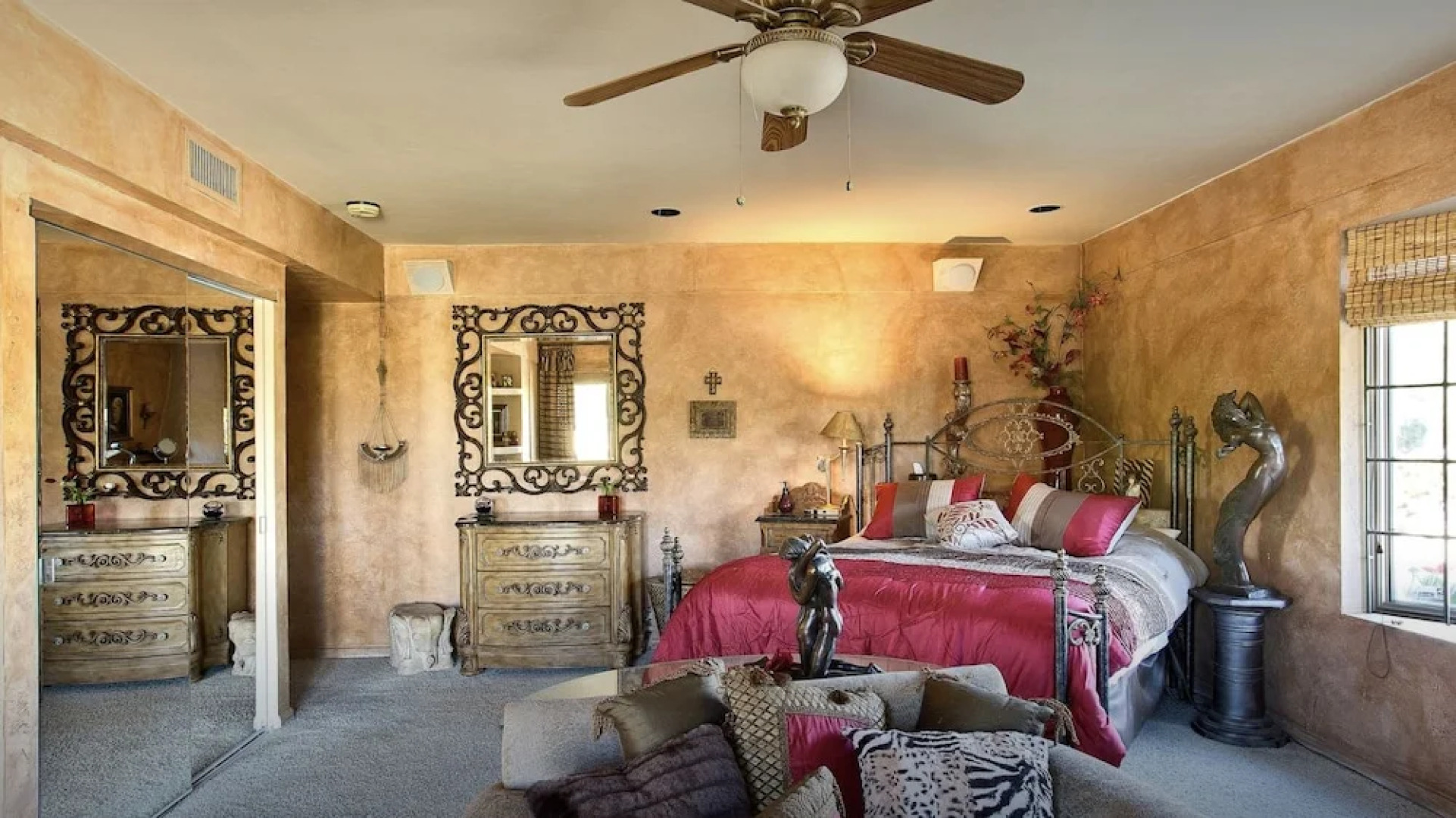 Ellen's Paradise Retreat