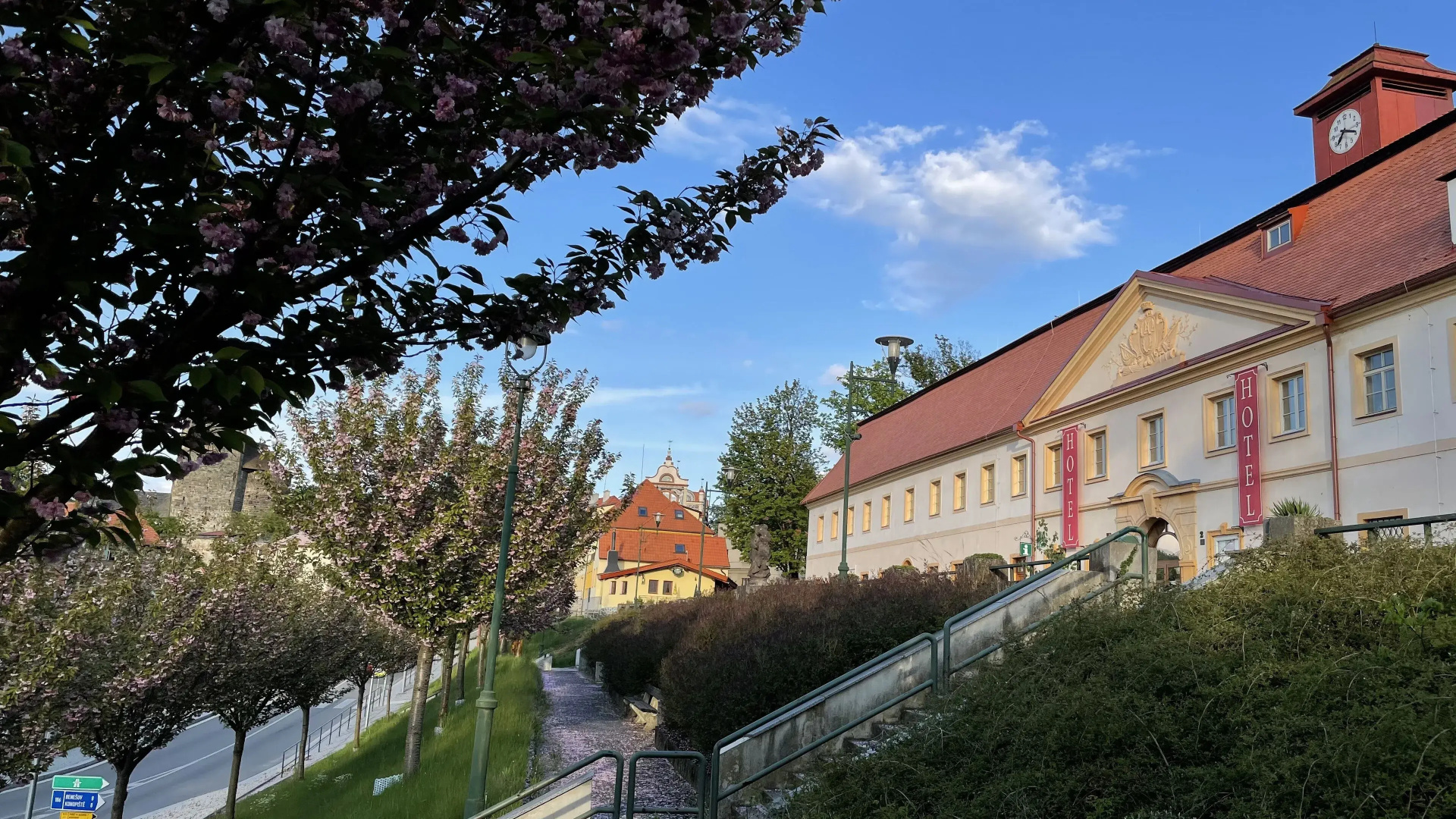 Hotel Týnec