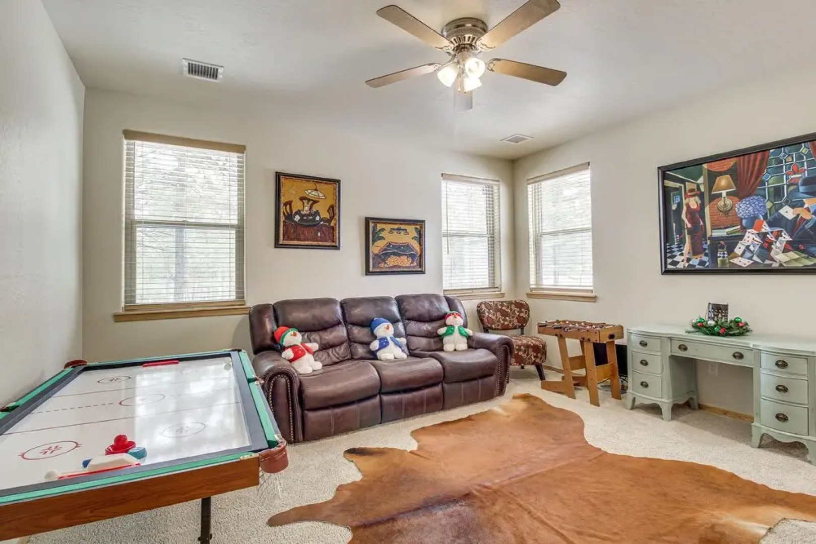 Cozy Show Low Cabin w/ Golfing & Paved Hiking!