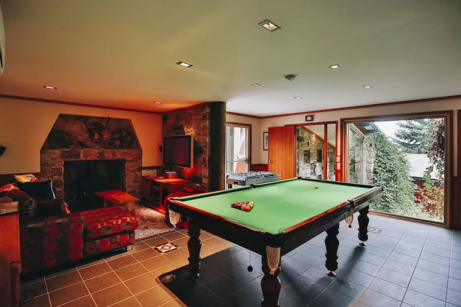 Edzell - Stunning Waterfront Home