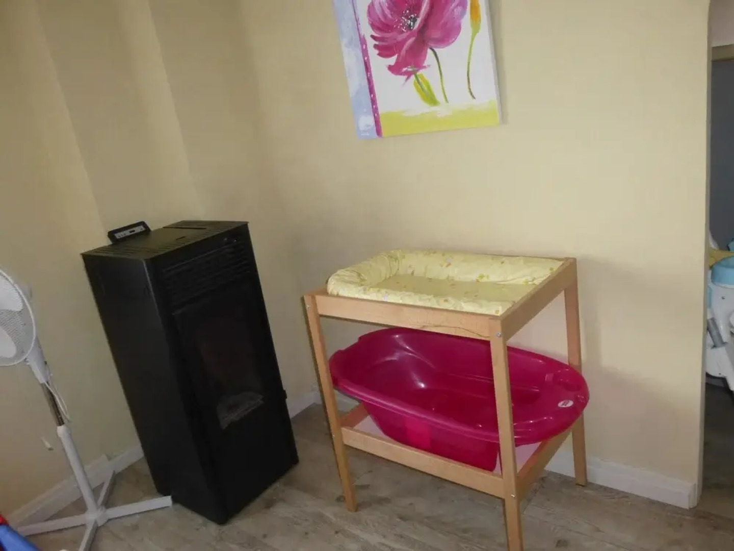 Property With 2 Bedrooms in Rougemont