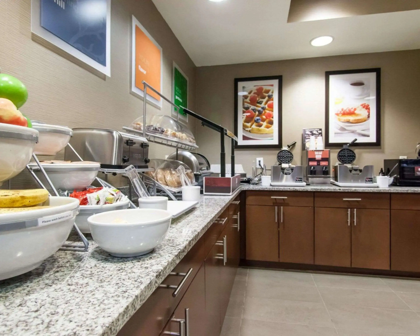 Comfort Suites Tulsa Central