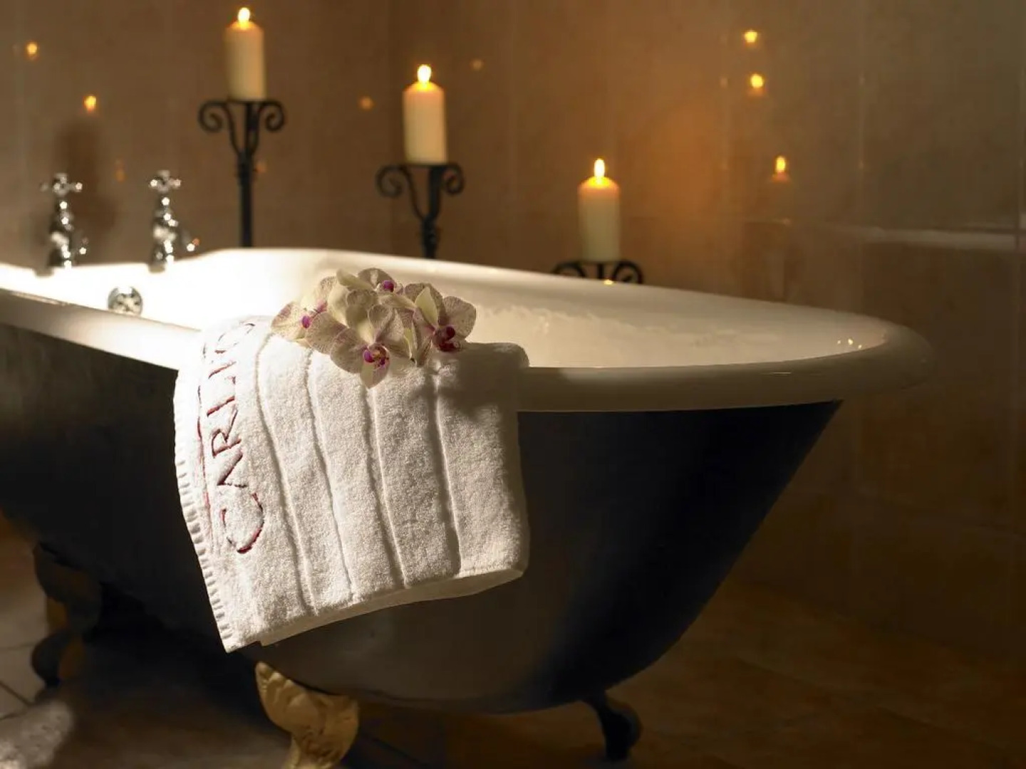 Westport Coast Hotel