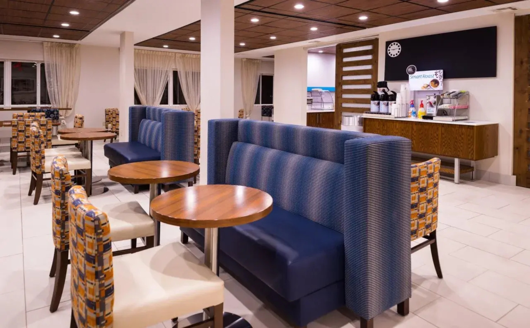 Holiday Inn Express Hotel & Suites Alamogordo Hwy 54/70 by IHG