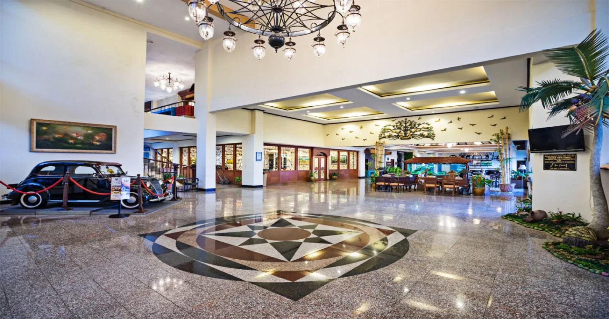 Royal Hotel and Convention Tretes