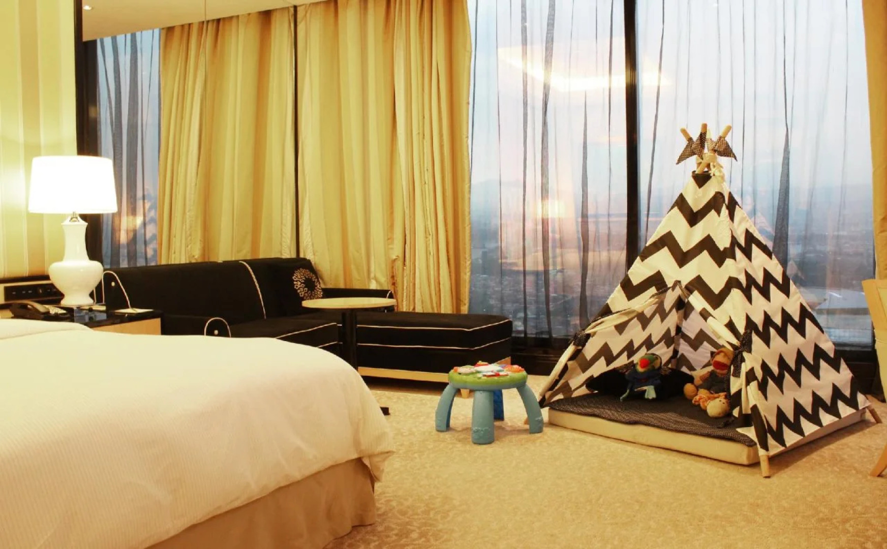 The Trans Luxury Hotel