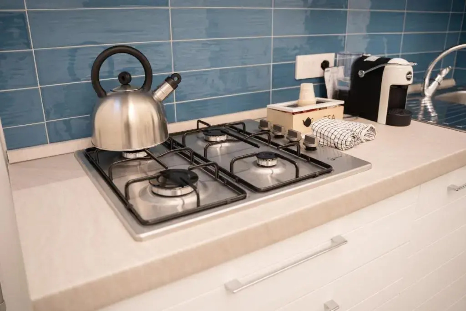 Houses & Rooftop Pompei - Sky