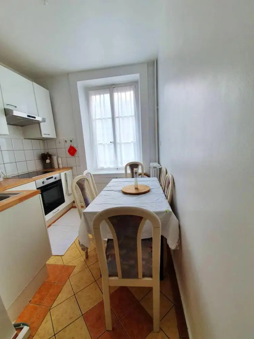 Apartment With one Bedroom in Pâquis-nations, Genève, With Wonderful City View and Wifi