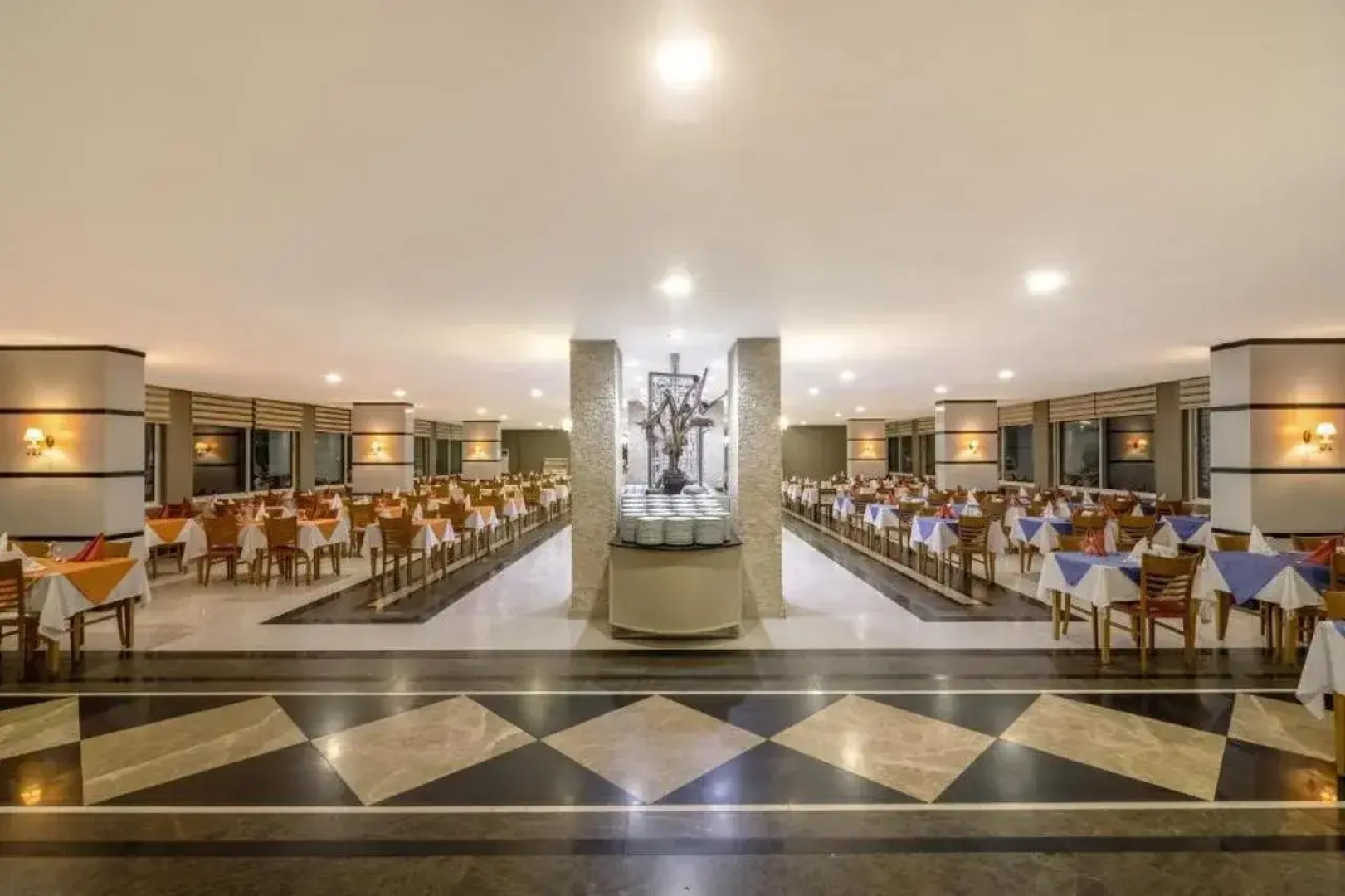Ring Beach Hotel