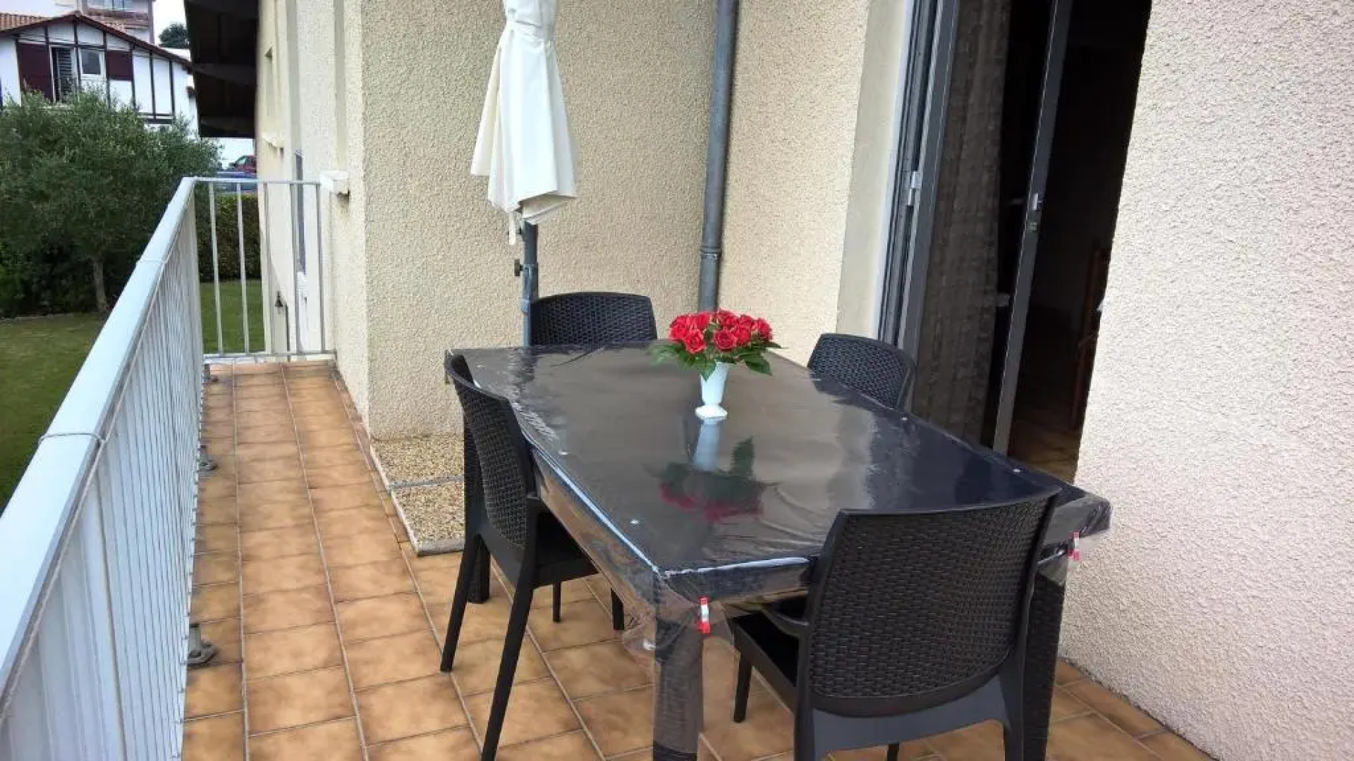 ANGLET T2 43 m2 ds VILLA 4 pers terrasse jardin parking tt confort limite BIARRITZ Pays Basque loc Dimanche Dimanche