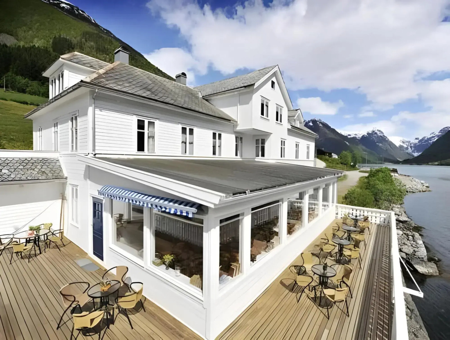 Fjærland Fjordstove Hotell