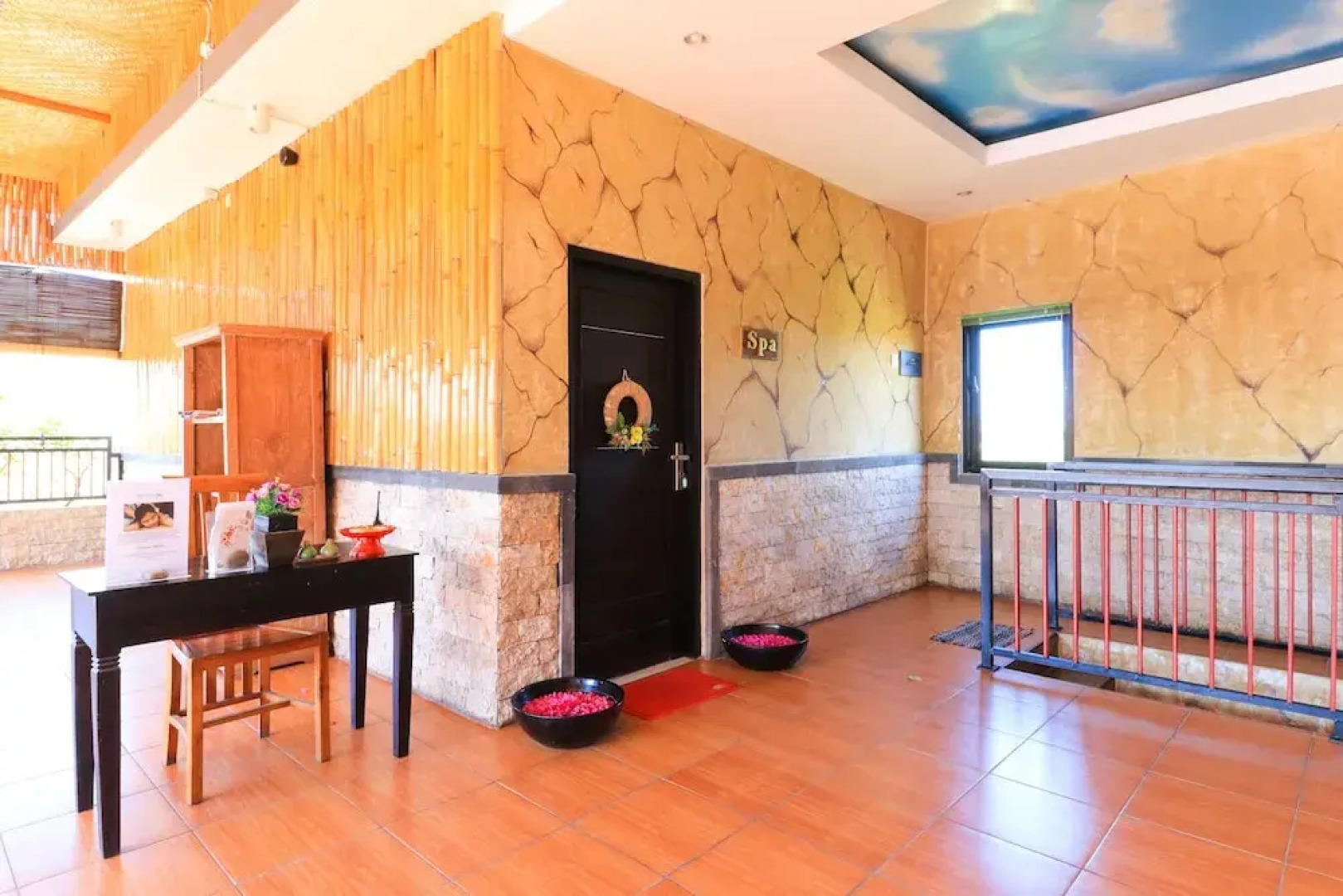 Отель Rantun's Place Nusa Dua 